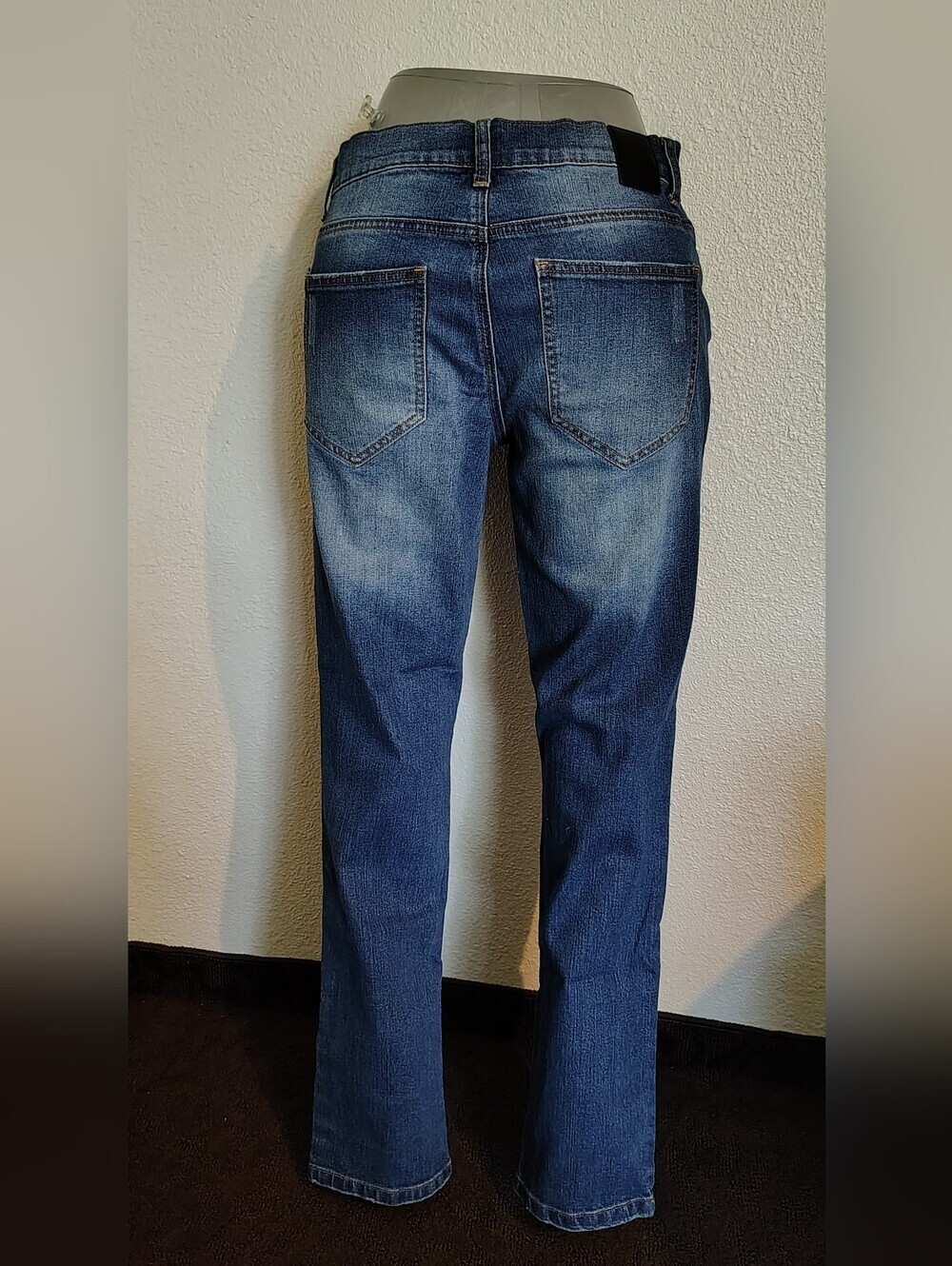 Request Premium Blue Denim Jeans Slim Straight Men Size Tag 30 - Picture 2 of 7